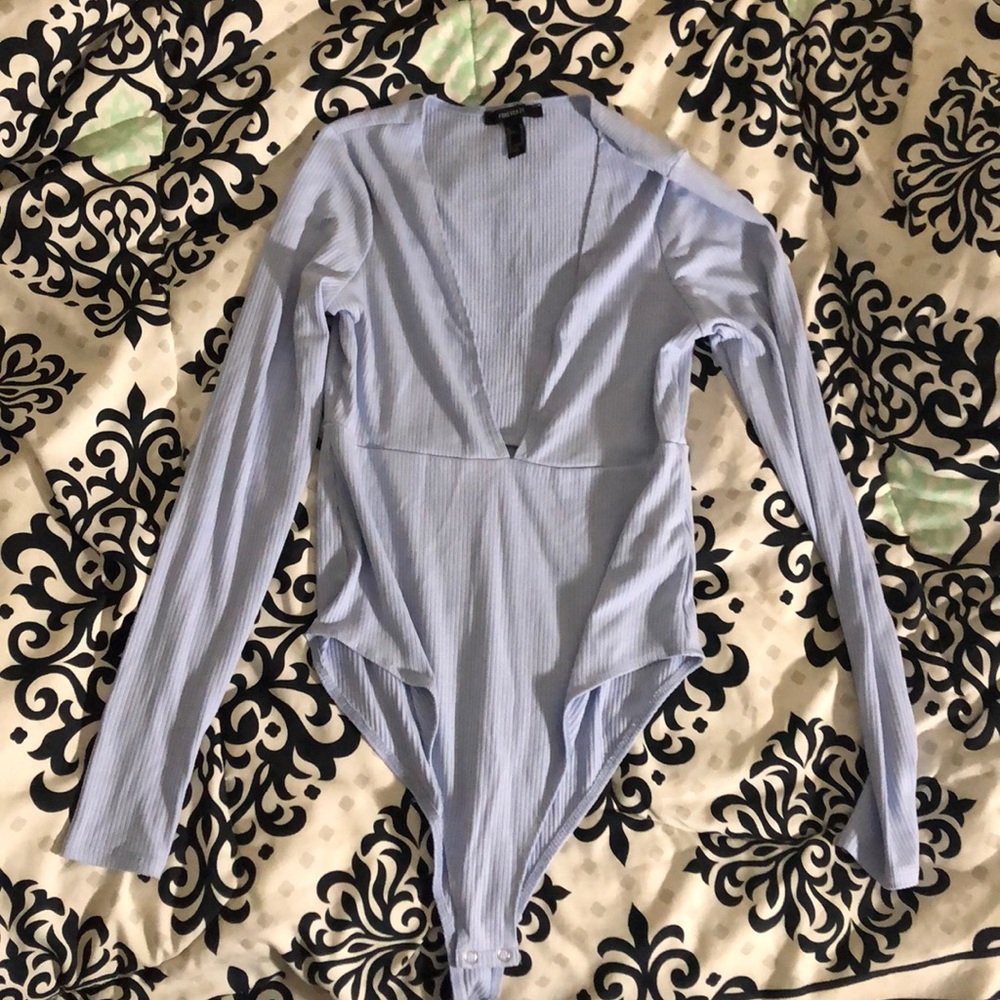 Long sleeve V neck body suit